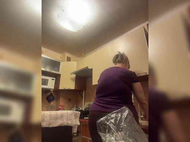 Veronika_Gold webcam