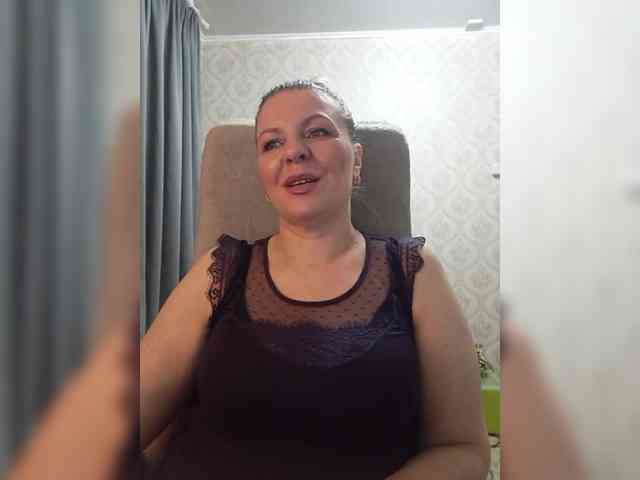 Veronika_Gold webcam