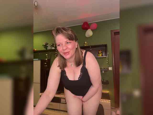 Veronika_Gold webcam