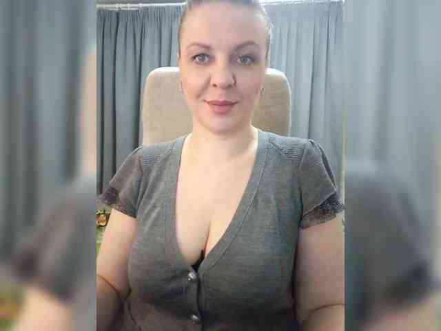 Veronika_Gold webcam