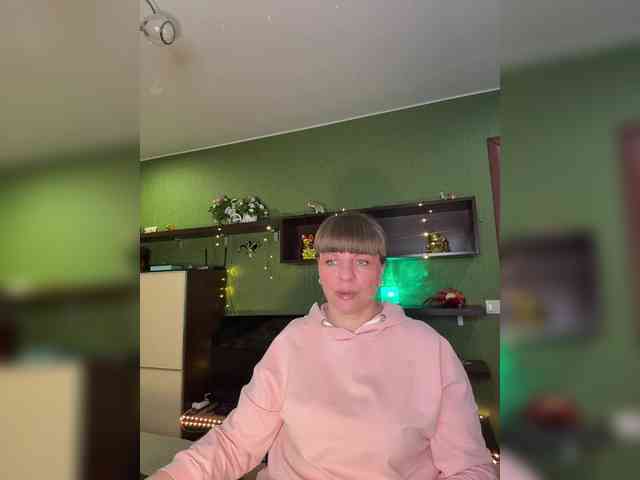 Veronika_Gold webcam