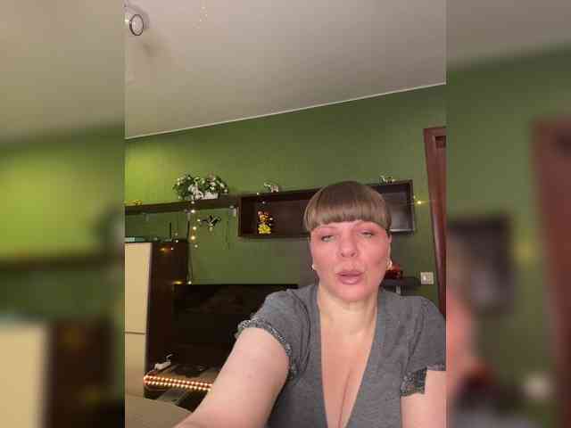 Veronika_Gold webcam