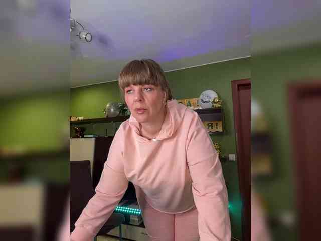 Veronika_Gold webcam