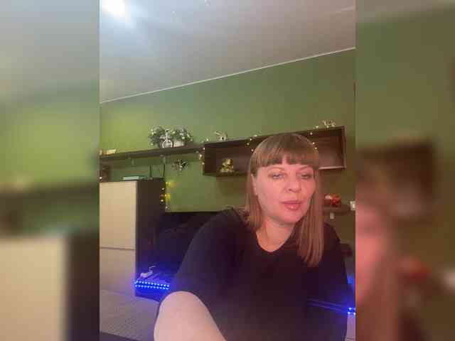 Veronika_Gold webcam