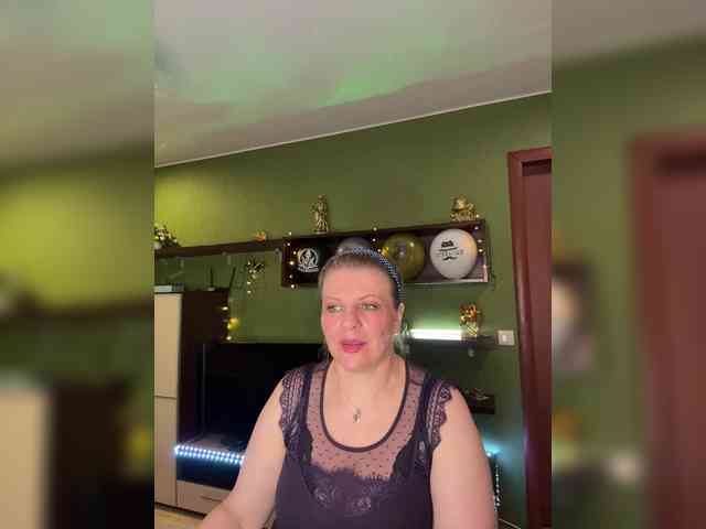 Veronika_Gold webcam