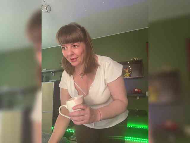 Veronika_Gold webcam