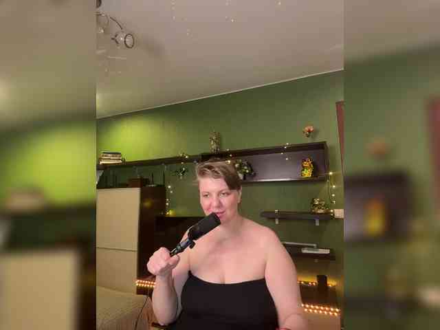 Veronika_Gold webcam