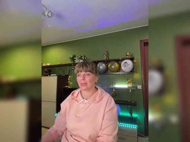 Veronika_Gold webcam