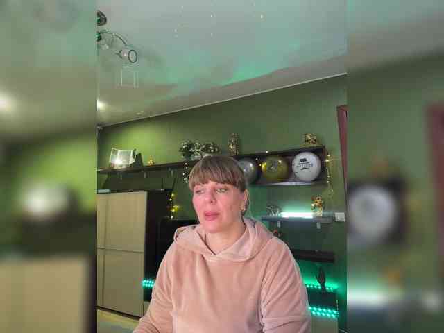 Veronika_Gold webcam