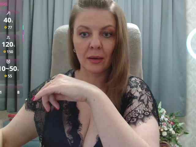 Veronika_Gold webcam