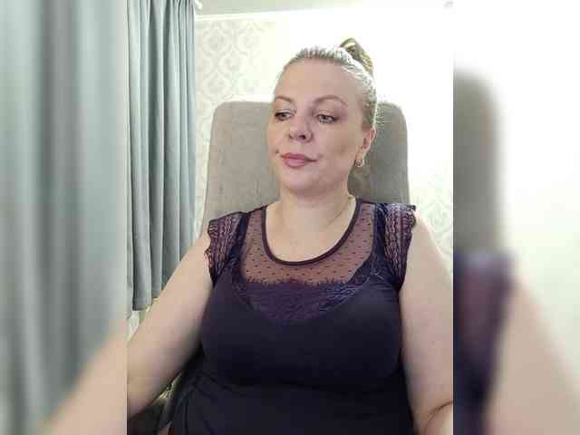 Veronika_Gold webcam