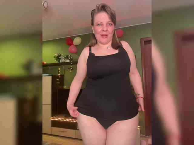 Veronika_Gold webcam