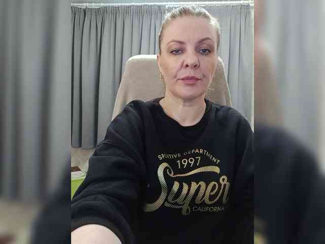 Veronika_Gold webcam