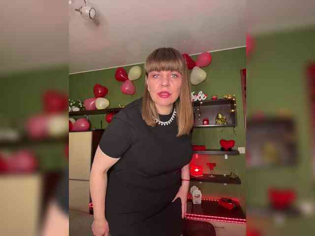 Veronika_Gold webcam