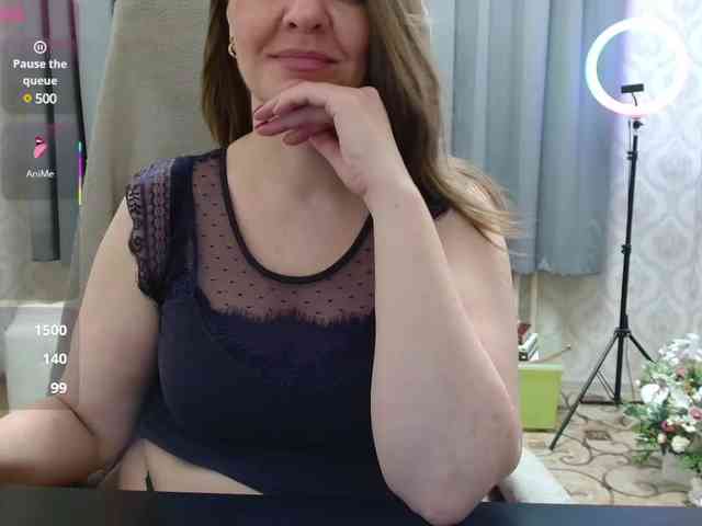 Veronika_Gold webcam
