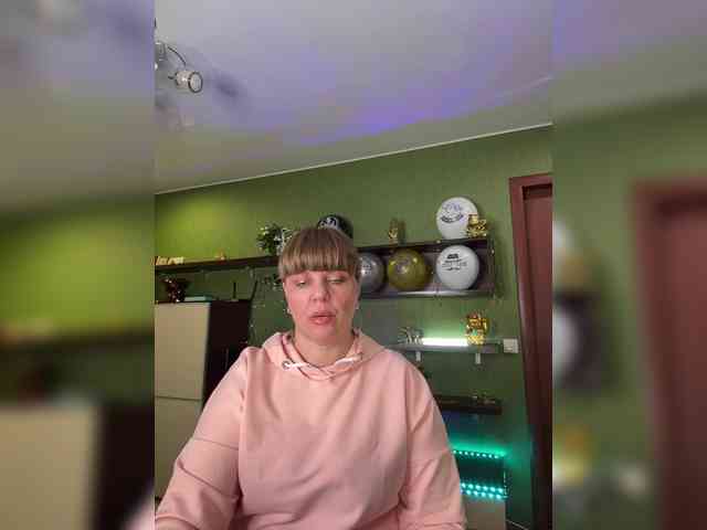 Veronika_Gold webcam