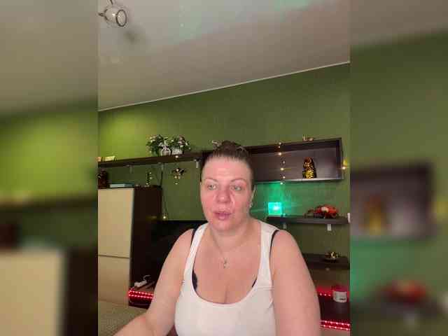 Veronika_Gold webcam