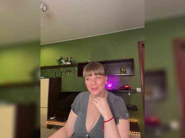Veronika_Gold webcam