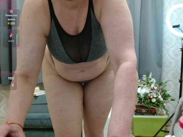 Veronika_Gold webcam