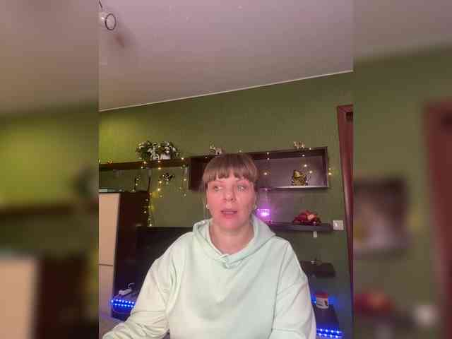 Veronika_Gold webcam