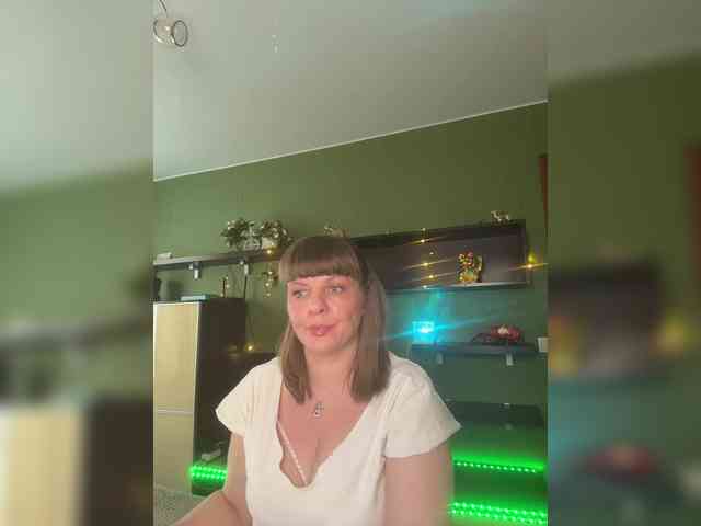 Veronika_Gold webcam