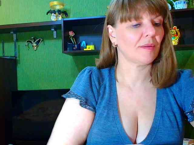 Veronika_Gold webcam