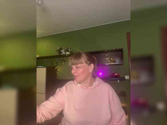 Veronika_Gold webcam