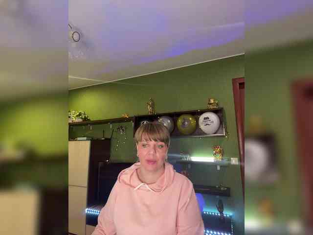 Veronika_Gold webcam