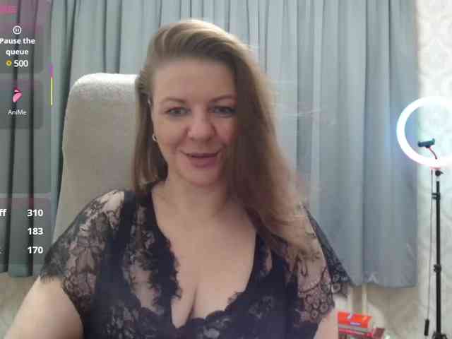 Veronika_Gold webcam