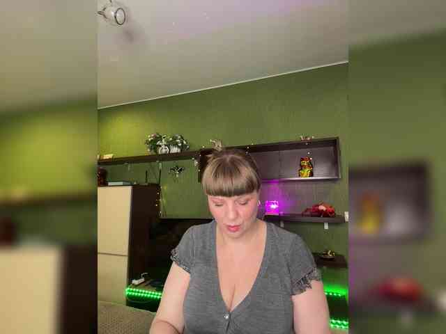 Veronika_Gold webcam