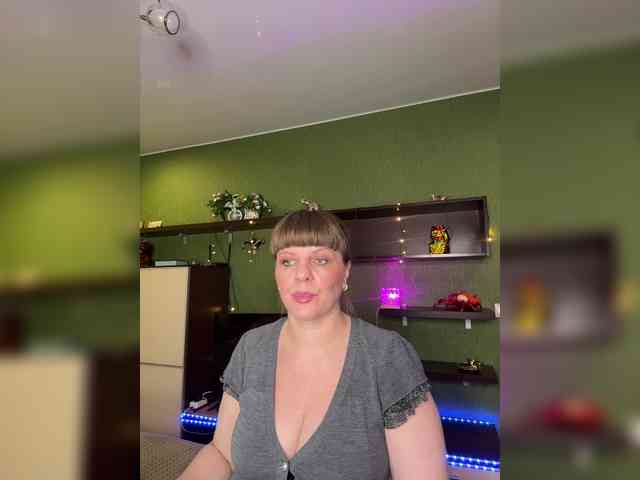 Veronika_Gold webcam