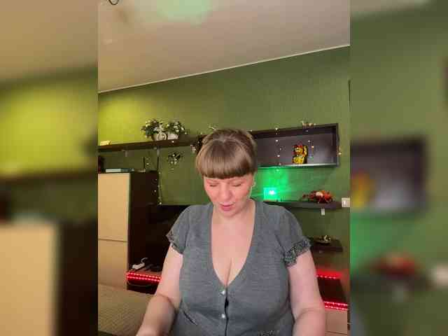 Veronika_Gold webcam