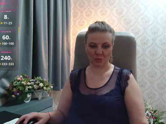 Veronika_Gold webcam