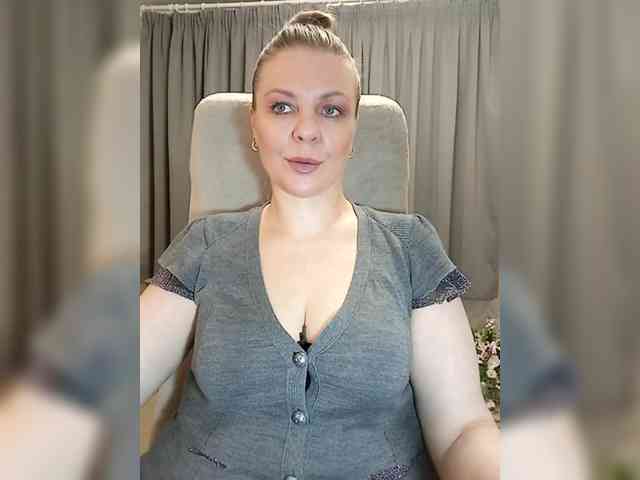 Veronika_Gold webcam