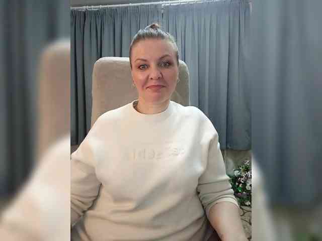 Veronika_Gold webcam