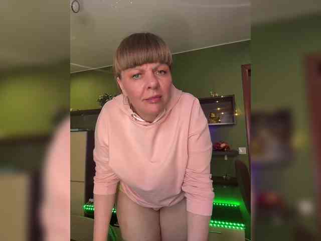 Veronika_Gold webcam