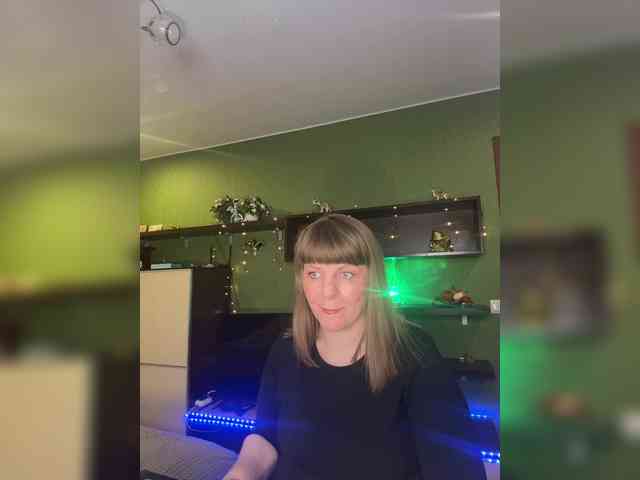 Veronika_Gold webcam