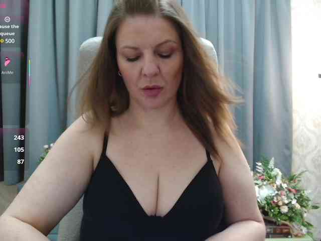 Veronika_Gold webcam
