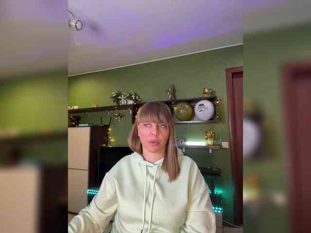 Veronika_Gold webcam