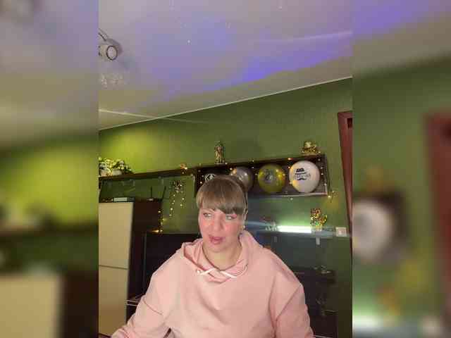 Veronika_Gold webcam