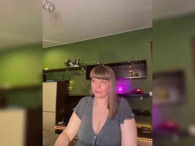 Veronika_Gold webcam