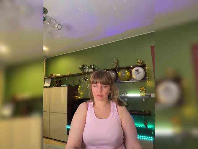 Veronika_Gold webcam