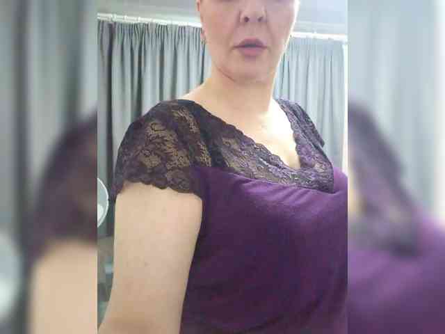 Veronika_Gold webcam