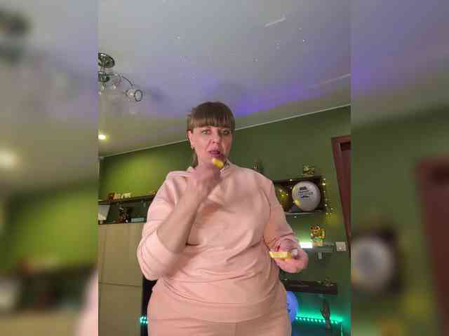 Veronika_Gold webcam