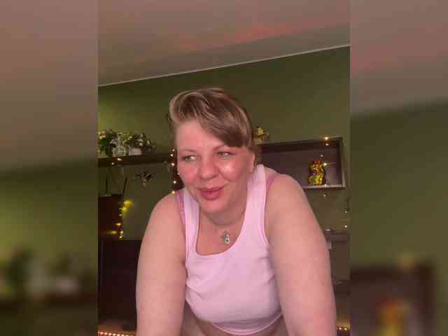 Veronika_Gold webcam