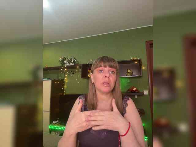 Veronika_Gold webcam