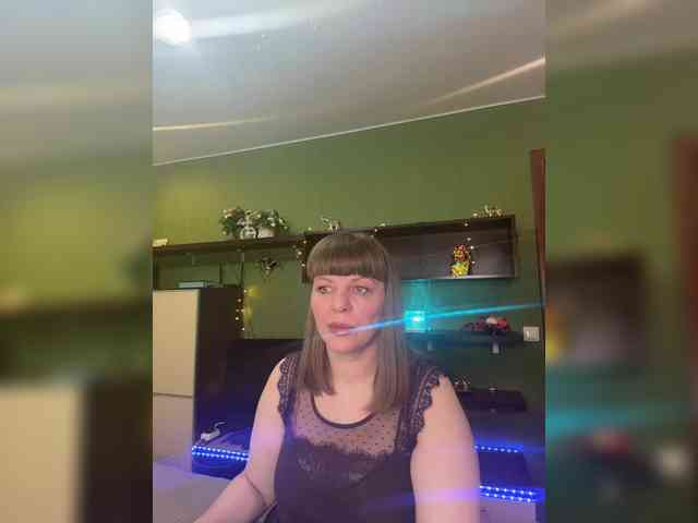 Veronika_Gold webcam