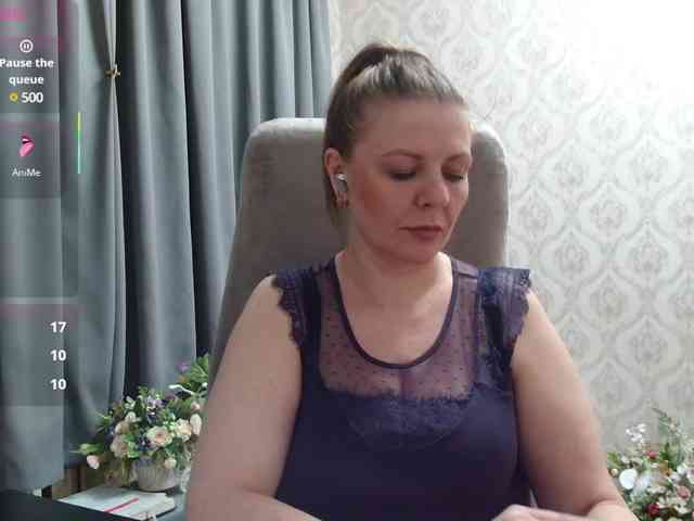 Veronika_Gold webcam