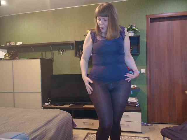 Veronika_Gold webcam