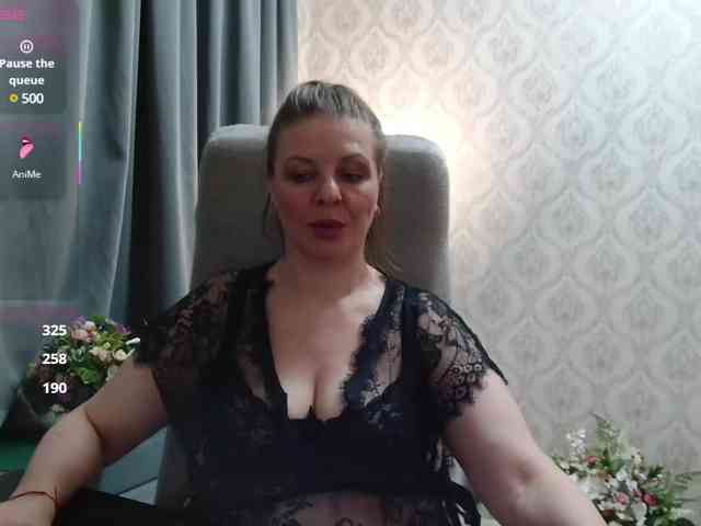 Veronika_Gold webcam
